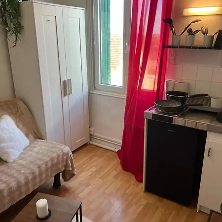 Apartment Pause Detente A